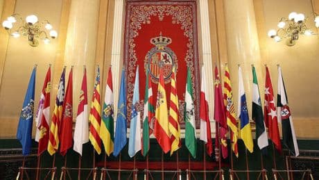 Las CCAA recibirán este mes casi 10.000 millones de euros en atrasos por entregas a cuenta