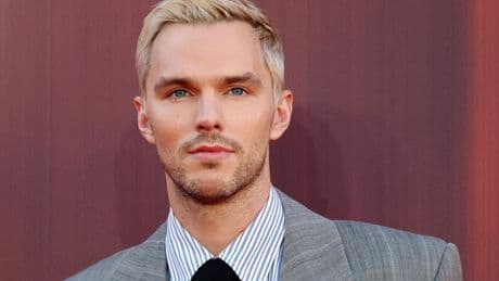 Nicholas Hoult vond zichzelf een betere Superman dan David Corenswet