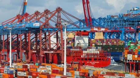 Bundeswirtschaftsministerium: Im Sommer nur verhaltene Erholung für deutsche Wirtschaft