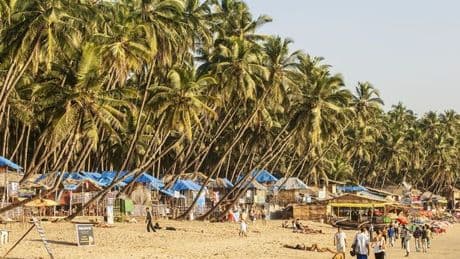 FCDO issues updated warning to Brits travelling to huge country 'do not travel'