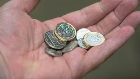 Benefit fraudster loses £36 from Universal Credit payments after pocketing £53,000