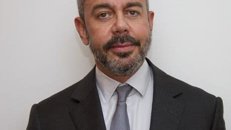 El inversor mexicano de Sabadell pide a BBVA que presente una "oferta competitiva"
