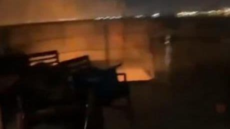 Un barco de la Flotilla Sumud que lleva ayuda a Gaza es atacado en el puerto de Túnez: "Un dron lanzó una bomba"