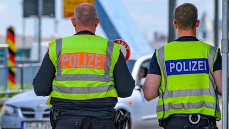 Zahl der Asyl-Erstanträge in Deutschland sinkt deutlich