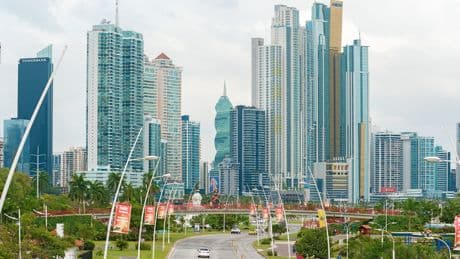 Panamá y Costa Rica seducen a los millonarios