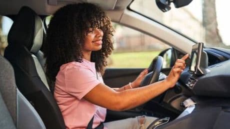 Little known button keeps car cool in hot weather and saves on fuel