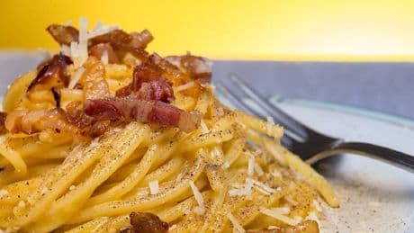 Un piatto di pasta ci rende felici: ora lo conferma anche la scienza