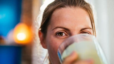 Wie ein Zaubertrank fürs Cholesterin: Welche Drinks einen echten Einfluss haben