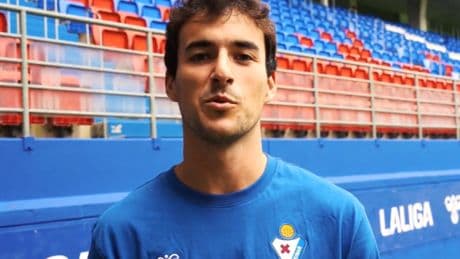 Es oficial: Jon Magunazelaia jugará en el Eibar tras rescindir con la Real Sociedad