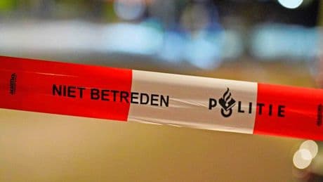 Man (38) verwondt twee mensen op terras Helmond: ’Hij kwam terug met een kapmes van een halve meter’