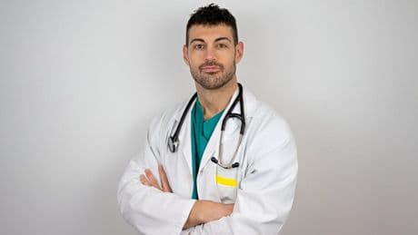 José Abellán, cardiólogo, avisa a España: "Basta con dejar estos alimentos unos días para que baje el colesterol"