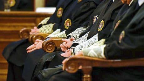 Nueve de cada diez españoles no cree que la justicia sea igual para todos, según el CIS