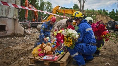 3 people die in overnight Ukrainian drone strikes on Russia