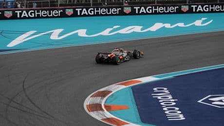 Formel 1 in Miami: Piastri gewinnt Rennen, Verstappen verpasst Podium, Zoff bei Ferrari