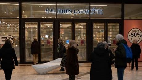 La moitié de l’effectif du site de ventes de mode BazarChic menacé
