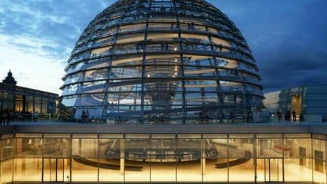 Geldanlage: Sicher und rentabel anlegen: besser mit Bundesanleihen oder Kündigungsgeld?