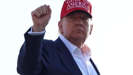 Los republicanos aprueban el gran plan fiscal de Trump que podría dejar a 10 millones de personas sin cobertura médica