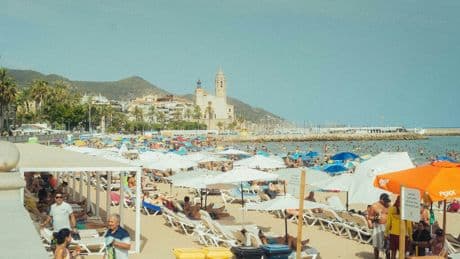 En su camino para convertirse en el gran resort de Europa, España está a las puertas de un hito: 100 millones de turistas