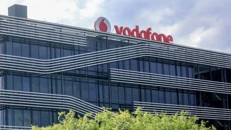 Vodafone presenta nuevas tarifas de verano con una básica por 35 euros al mes