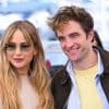 Jennifer Lawrence & Robert Pattinson spelen kersverse ouders in ‘Die, My Love’: “Ik kan ‘kinderen krijgen’ aanbevelen als je acteur wil worden”