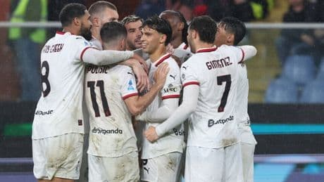 Leao trascina il Milan: Genoa rimontato a Marassi, Conceicao a -2 dalla Fiorentina