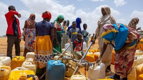 Zwei Jahre Krieg in Sudan: Mehr Hilfe, aber kein Frieden in Sicht
