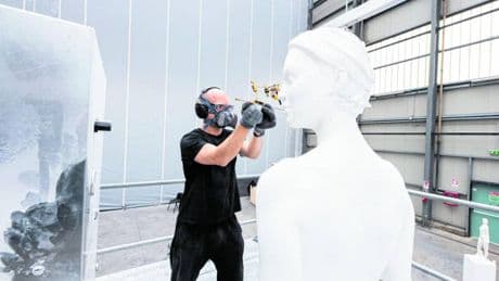 Meta censura i profili dello scultore "Jago". Il nudo dell'arte manda in tilt l'algoritmo