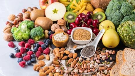 Cómo evitar el envejecimiento a través de la alimentación: consejos de la endocrina Isabel Viña