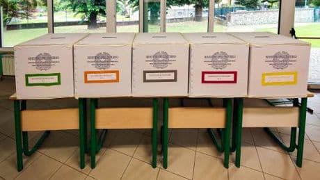 Niente quorum, la sinistra esplode. Volano coltellate nel campo largo