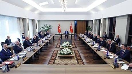 Kabine toplantısı, Erdoğan başkanlığında Ahlat'ta başladı