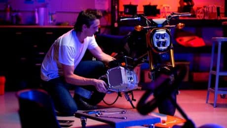El kit para convertir tu vieja moto de gasolina en eléctrica sin pasar por el taller (aunque no entiendas de mecánica)