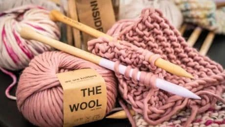 We are Knitters, la 'reina de las lanas', más cerca de su salvación tras la oferta de casi un millón de Caracas Lab