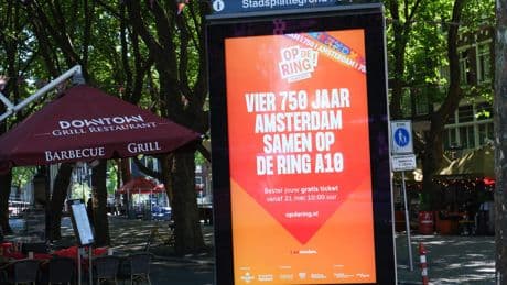 Zorgen om festival op A10: asfalt 50 graden, tienduizenden bezoekers minder welkom
