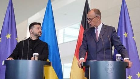 Krieg gegen die Ukraine: Selenskyj und Merz geben gemeinsame Pressekonferenz