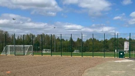 Residents concerns over increase in parked cars as new football facility opens in Cleland