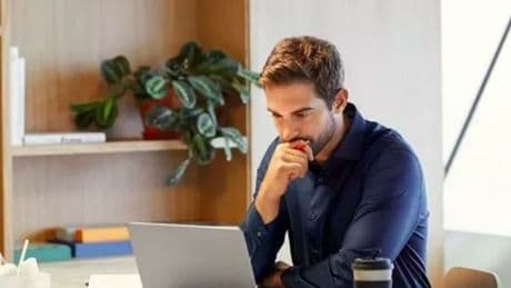 Top 10 money tips for graduates and school leavers starting work