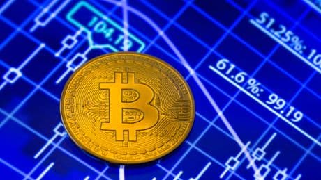 El bitcoin choca con sus récords al inicio de su trimestre más flojo