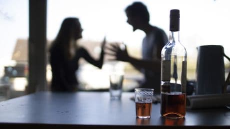 Das Beste lesen mit FAZ+: Welche Versicherung man wirklich braucht und Alkohol in der Partnerschaft