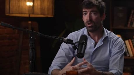 Javier Arizmendi, exfutbolista y experto en inversiones: "Muchas veces tienes la falsa seguridad de que el dinero en tu cuenta está bien"