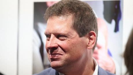 Oud-Tourwinnaar Jan Ullrich (51) aangereden tijdens fietsrit; tv-optredens bij Giro d’Italia afgezegd