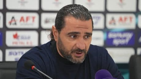 Ümraniyespor, teknik direktör Bülent Bölükbaşı ile yeni sözleşme imzaladı