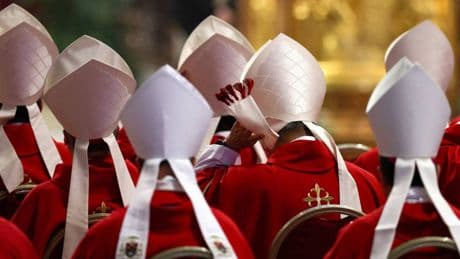 ¿A qué hora son las fumatas hoy y cuántas habrá? Horarios y todas las claves del segundo día de cónclave para elegir al nuevo papa