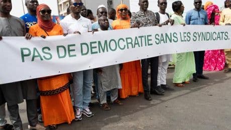Le gouvernement sénégalais et les syndicats signent une « trêve sociale » de trois ans sans grève