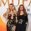 Beyoncé feliciteert moeder Tina met bestsellerboek tijdens concert