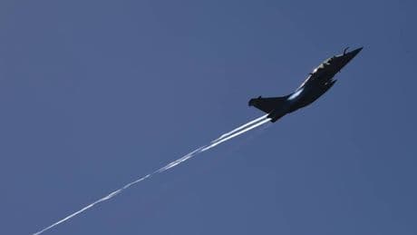 "Abbiamo perso un Mirage": cosa è successo al caccia francese sui cieli di Kiev