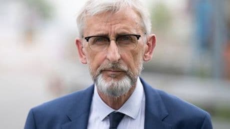 AfD: Sachsens Innenminister Armin Schuster zu Einstufung der AfD als rechtsextremistisch und Verbotsdebatte