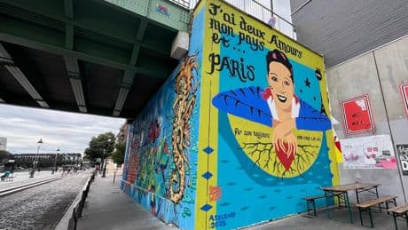 50 ans après sa mort, une fresque parisienne rend hommage à Joséphine Baker