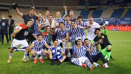Zubimendi: "Quizá no disfruté el título de Copa con la Real tanto como debería"