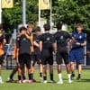 Vitesse bouwt in recordtijd een selectie: honderden spelers melden zich