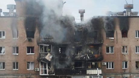 Krieg gegen die Ukraine: Bislang heftigster Angriff auf Großstadt Charkiw gemeldet